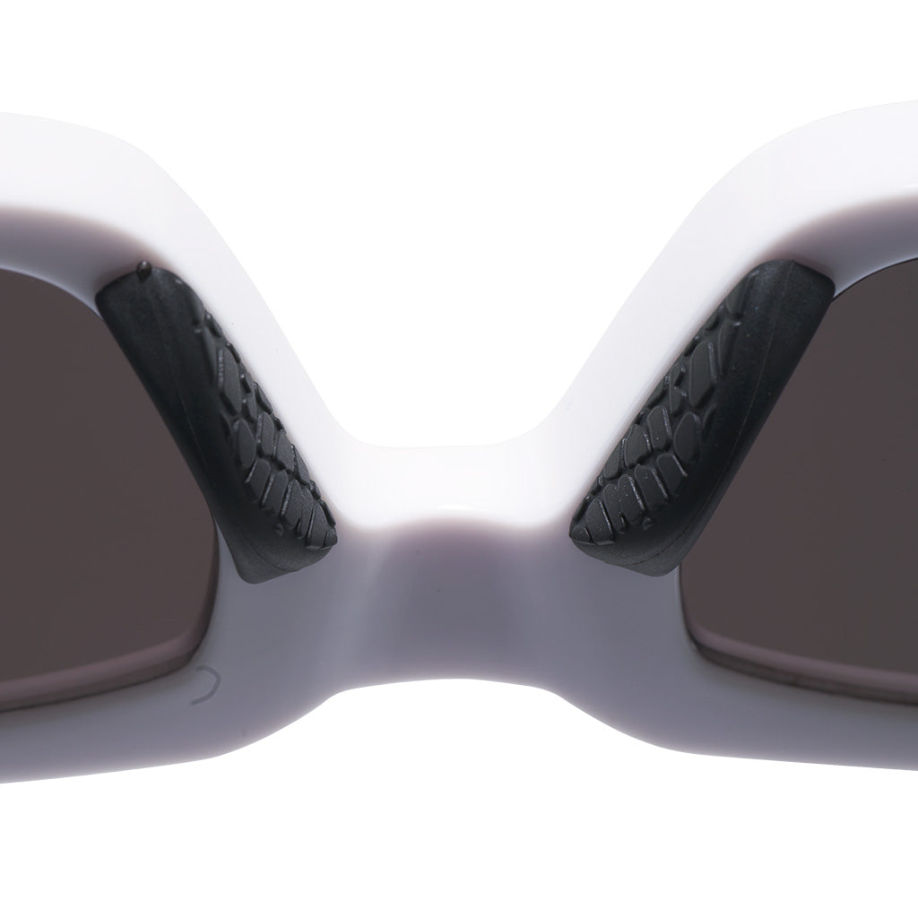 The Pearl Low Bones image 6