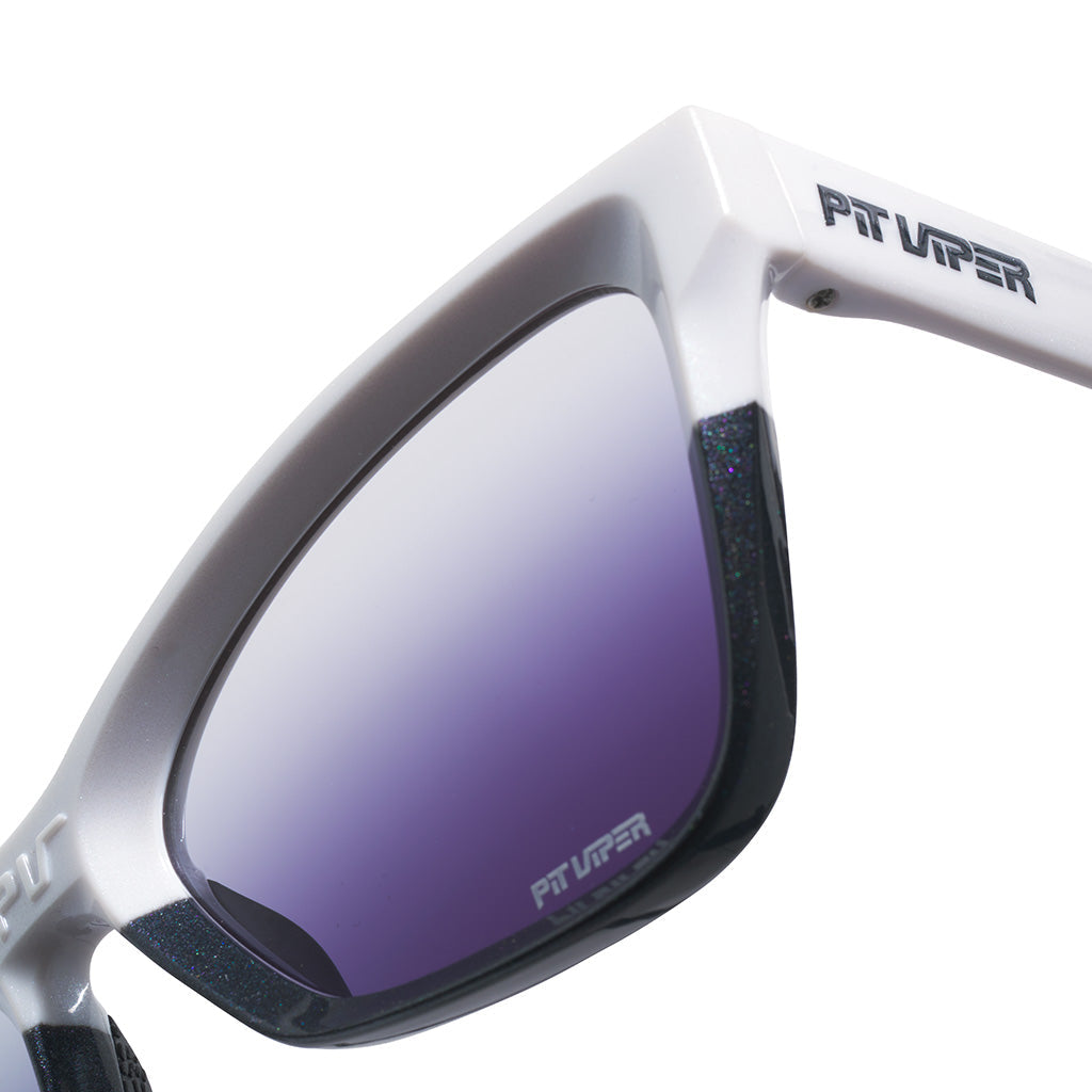 The Mohawker Clawdia image 5